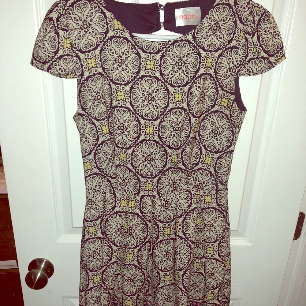 Adorable printed dress - Picture 1 of 5